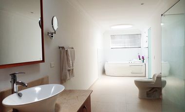 PR 14834 Casa para la Venta en San Lucas, El Poblado