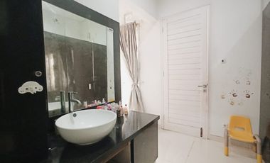 RUMAH MEWAH DIJUAL DI DENPASAR SELATAN, DEKAT PLAZA RENON