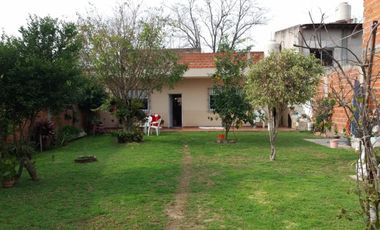 CASA DE 3 AMBIENTES EN JOSE LEON SUAREZ