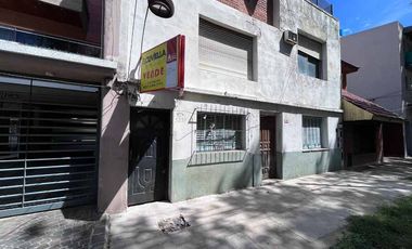 Departamento Tipo Casa en venta en Lanus Oeste