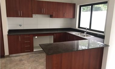 Casa en venta en  Bosques de Puerto Madero