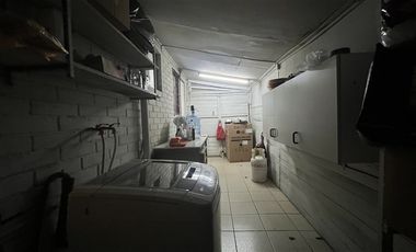 Casa en venta de 2 dorm. en La Florida
