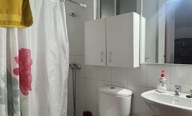 Casa en venta de 2 dorm. en La Florida