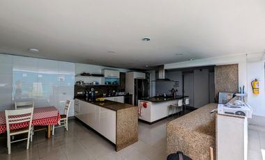 casa en venta en santa teresita. Cod V11190