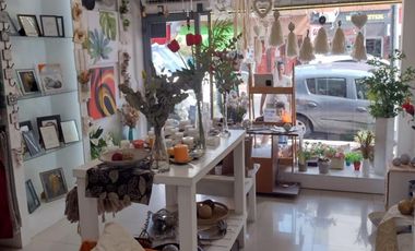 VENTA FONDO DE COMERCIO REGALERIA ZONA COMERCIAL VILLA BALLESTER