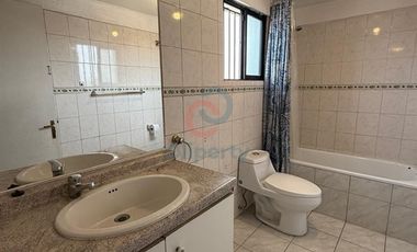 Casa en Venta en Pudahuel | 4D 3B
