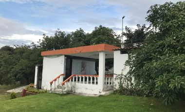 Terreno de venta en Valle de Cumbaya, cerca de la Ruta Viva.