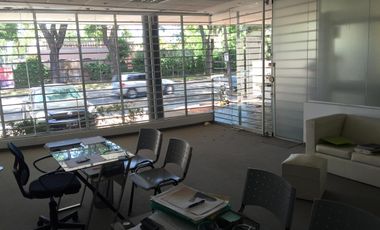 Oficina en venta frente al club CASI en San Isidro