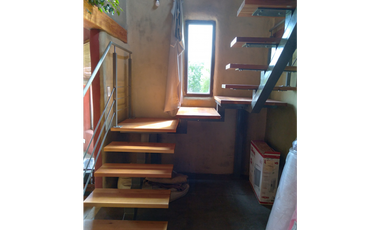 EN VENTA CHACRA DE 2 HA CON CASA DE 185 M2 EN LAS GOLONDRINAS CH-137
