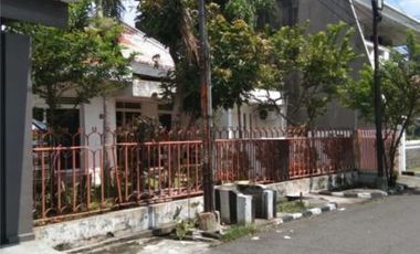 Dijual Rumah HGB Siap Huni di Jl. Darmo Permai Timur, Surabaya