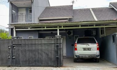 Rumah bagus dan terawat di nagrak dekat pusat kota cianjur