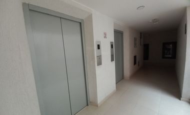 apartaestudio en arriendo en torreÓn de belen piso 8. Cod A13699
