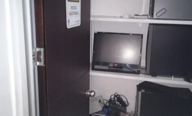 edificio en arriendo en la flora. Cod A645