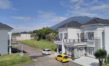 JUAL RUMAH VILLA DI CIPANAS PUNCAK, BERKABUT, VIEW GUNUNG GEDE