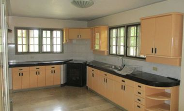 House for rent in Cebu City, Silver Hills with adjacent vacant lot unfurnished
