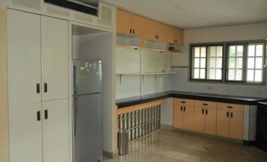 House for rent in Cebu City, Silver Hills with adjacent vacant lot unfurnished