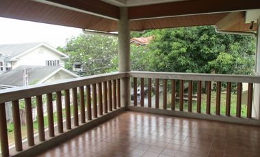 House for rent in Cebu City, Silver Hills with adjacent vacant lot unfurnished