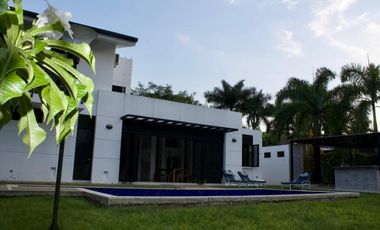 casa en venta en anapoima. Cod V4908