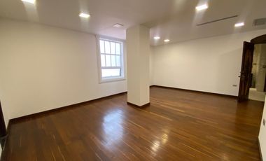 casa en venta en el golf. Cod V93468