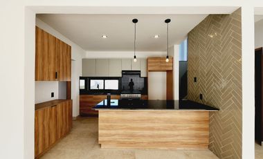 Casa en VENTA en LOMAS DEL DORADO