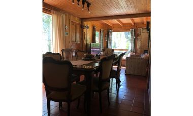 EN VENTA CHACRA CON DOS CASAS, QUINCHO Y GALPÓN CH-144