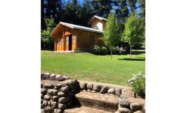 EN VENTA CHACRA CON DOS CASAS, QUINCHO Y GALPÓN CH-144