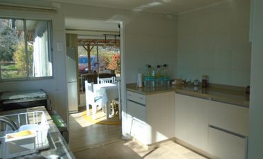 SE VENDE O PERMUTA HERMOSA PARCELA CON CASA Y GRAN BODEGA EN SECTOR ALHUE