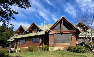 Casa en Venta en COD35031 Con cocina remodelada, camino Villarrica a Pucon