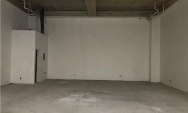 SEA Confiable Alquila Local  Westland  Mall, 119M2