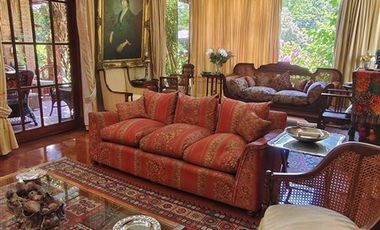 Casa en venta de 5d 5b Santa Maria Manquehue, Vitacura