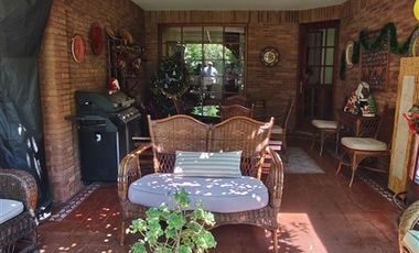 Casa en venta de 5d 5b Santa Maria Manquehue, Vitacura