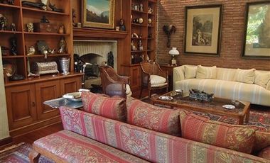 Casa en venta de 5d 5b Santa Maria Manquehue, Vitacura