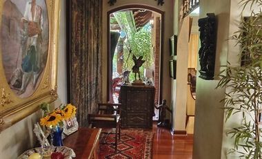 Casa en venta de 5d 5b Santa Maria Manquehue, Vitacura