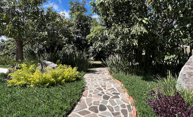 Santa Anita, a un lado de Galerias Sur, Tamarindo Residencial