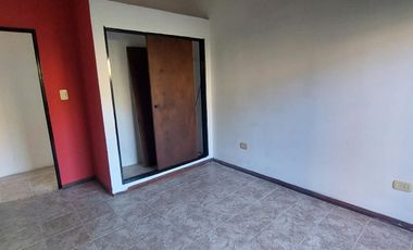 Casa APTO CREDITO de 3 Amb. a la venta en Cañuelas