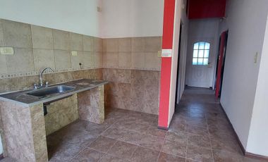 Casa APTO CREDITO de 3 Amb. a la venta en Cañuelas