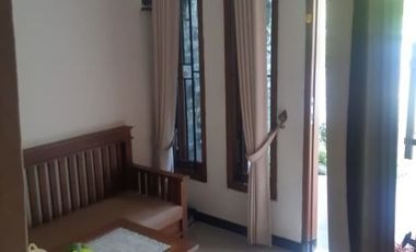 Rumah + Tanah Dijual Perum Aloha Banjarsari Bojonegoro KT