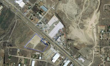 Terreno en RENTA sobre Blvd. Aeropuerto 16,000 m2 A pie de carretera