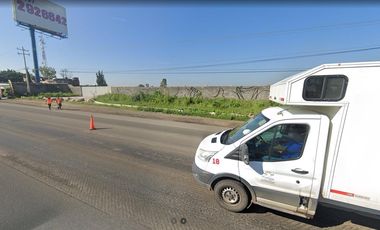 Terreno en RENTA sobre Blvd. Aeropuerto 16,000 m2 A pie de carretera