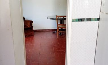 CASA 3 AMBIENTES CON DEPENDENCIAS SOBRE LOTE PROPIO