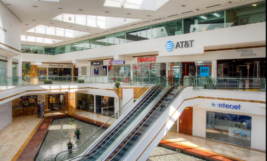 LOCAL COMERCIAL EN RENTA EN INTERLOMAS, PLAZA VICTORIA