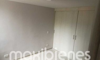 apartamento en arriendo en  sector machado. Cod A65619