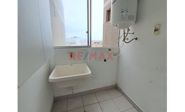 Ocasión! Departamento En Venta De 3 Habitaciones Con Excelente Ubicacion -  A 1 Cdra Del Ovalo La Perla Callao