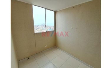 Ocasión! Departamento En Venta De 3 Habitaciones Con Excelente Ubicacion -  A 1 Cdra Del Ovalo La Perla Callao