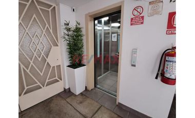 Ocasión! Departamento En Venta De 3 Habitaciones Con Excelente Ubicacion -  A 1 Cdra Del Ovalo La Perla Callao