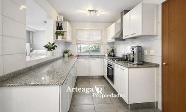 Casa En Venta, El Umbral De Chicureo, Con Piscina