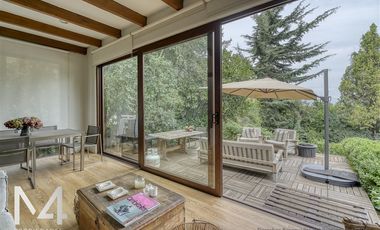 Casa amoblada en arriendo de 5 dorm. en Vitacura