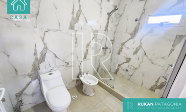 #AlquilerRUKAN | Casa 2 Habitaciones | Barrio GOLFO SAN JORGE | Calle PREFECTURA NAVAL ARGENTINA | Caleta Olivia.-