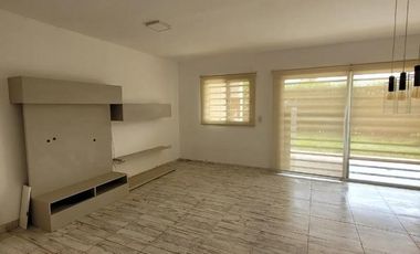 Departamento en La Madrugada, Pilar