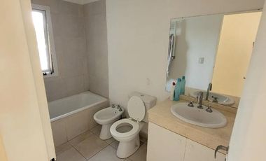 Departamento en La Madrugada, Pilar